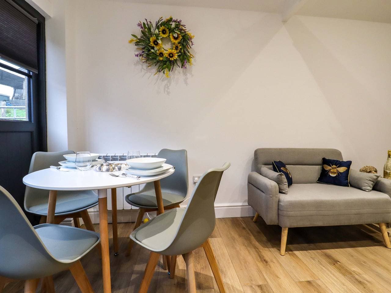 Foto 5 von 23: Lodge für 2 Personen mit Garten