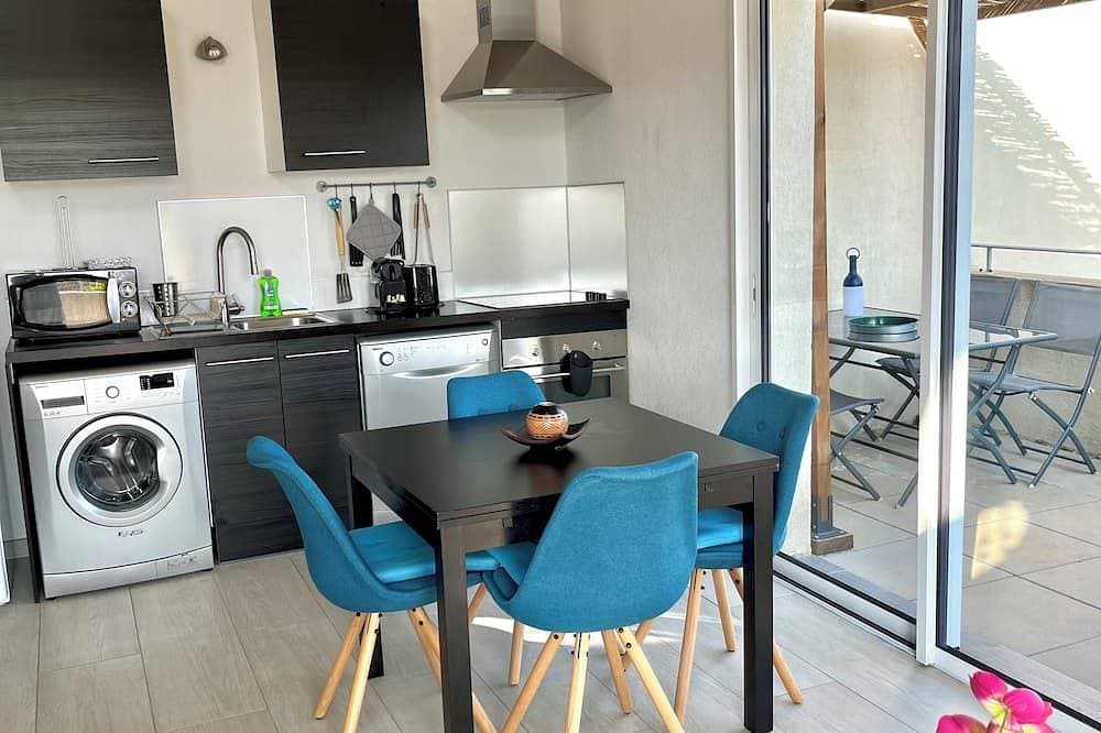 Wohnung T2,40 m2, klimatisiert, 3 Terrassen, 350 m vom Strand entfernt. Privatparkplatz. 1