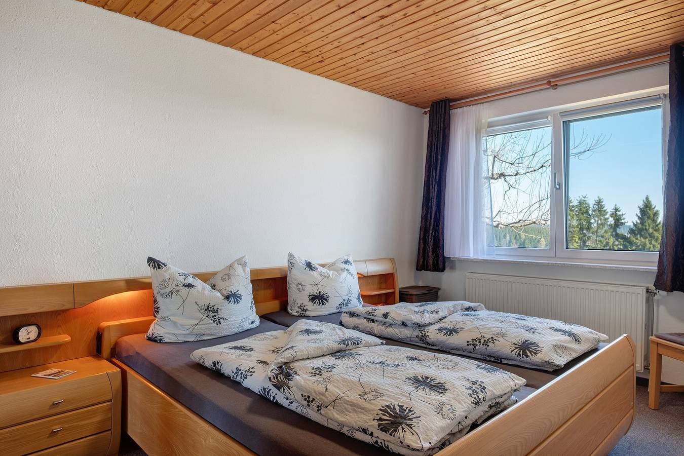 Foto 9 von 27: 'Ferienwohnung Kornelia Ebner' mit Bergblick, privater Terrasse und Wi-Fi