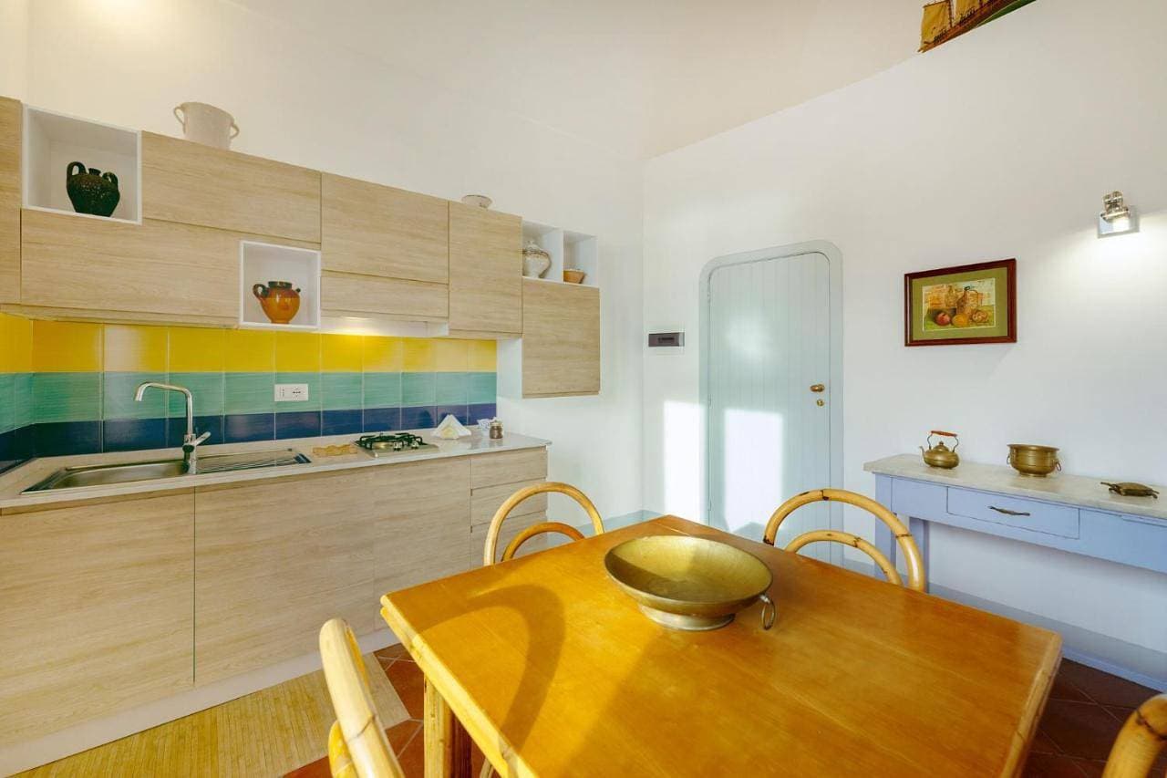 Foto 4 von 66: One-Bedroom Apartment