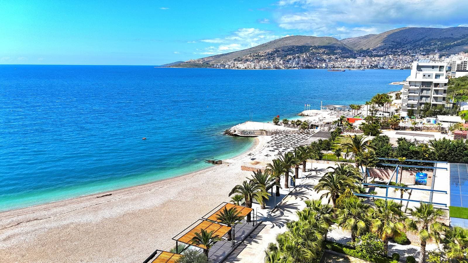 Foto 11 von 33: Ferienwohnung für 5 Personen mit Balkon