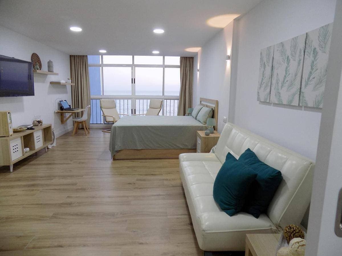Foto 5 von 49: One-Bedroom Apartment