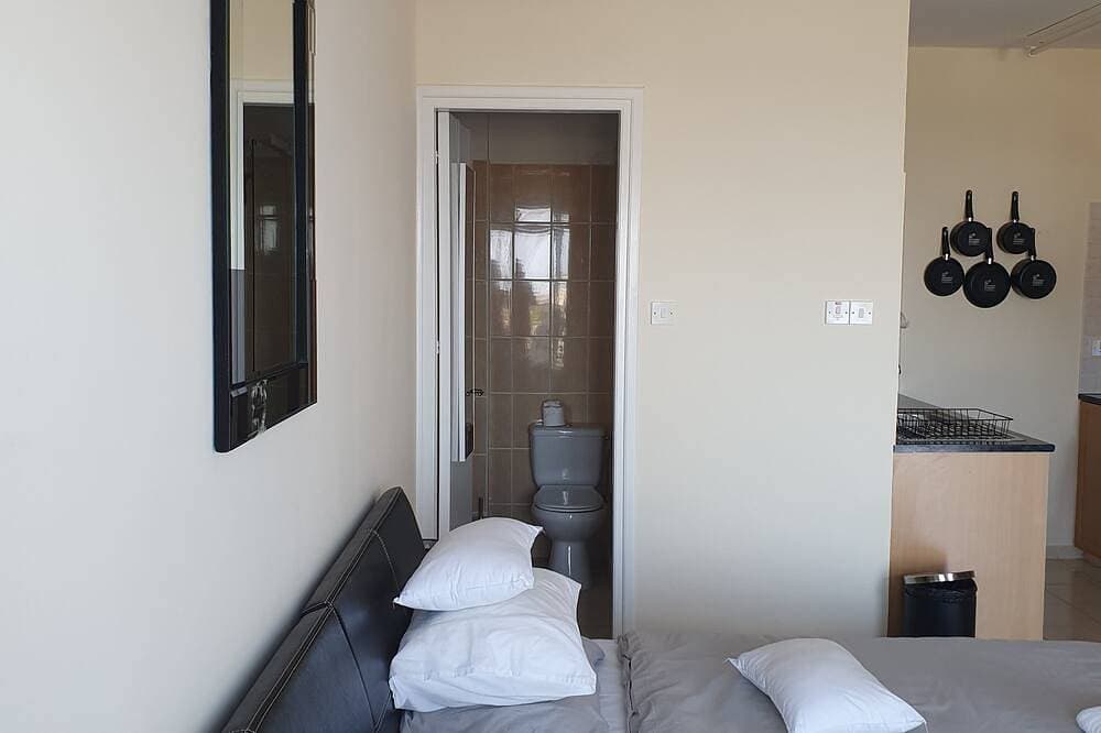 Foto 4 von 13: Studio Apartment/Mountain views/Sea view/Air-conditioning/Twin beds/Quiet location/Swimming pool/