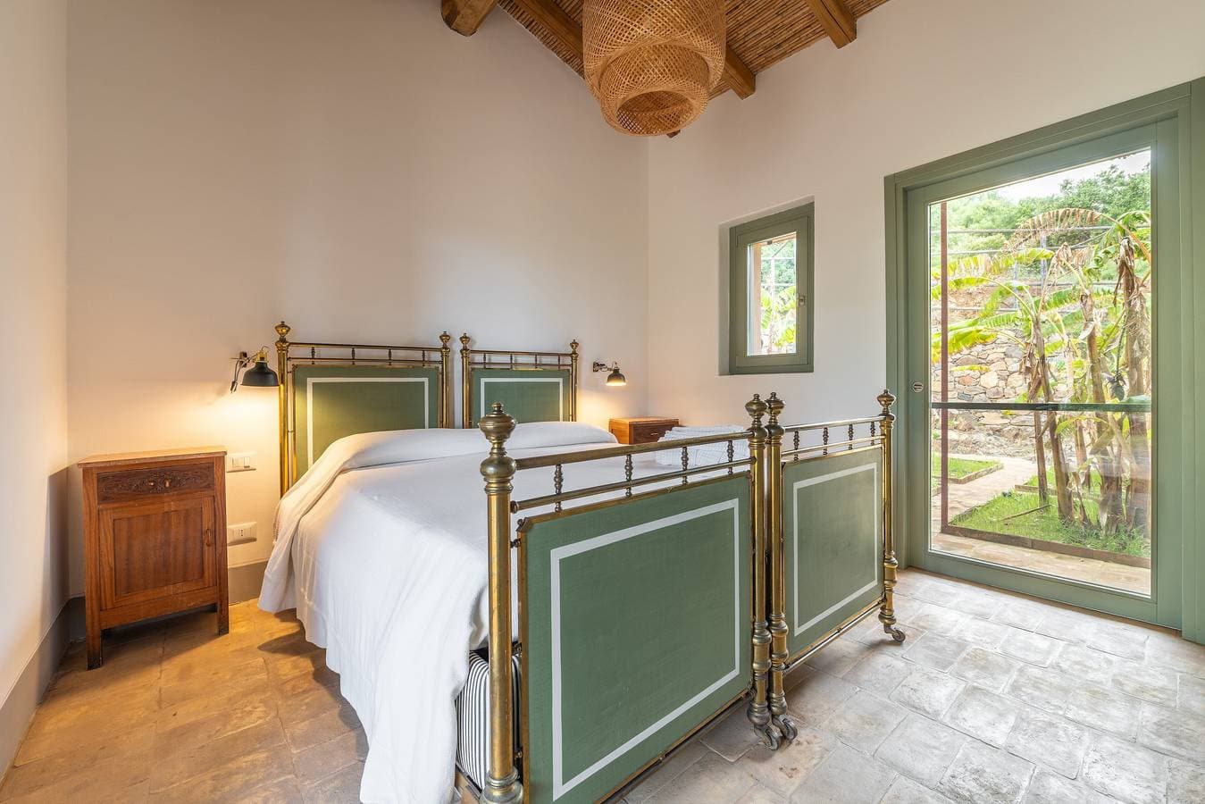 Foto 8 von 23: La Tanca Del Conte – Suite Banano mit privatem Pool und Meerblick