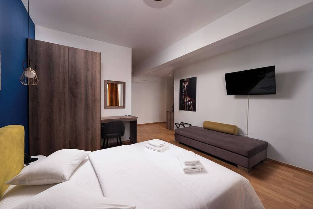 Foto 4 von 15: Athens Luxury suites 30m2