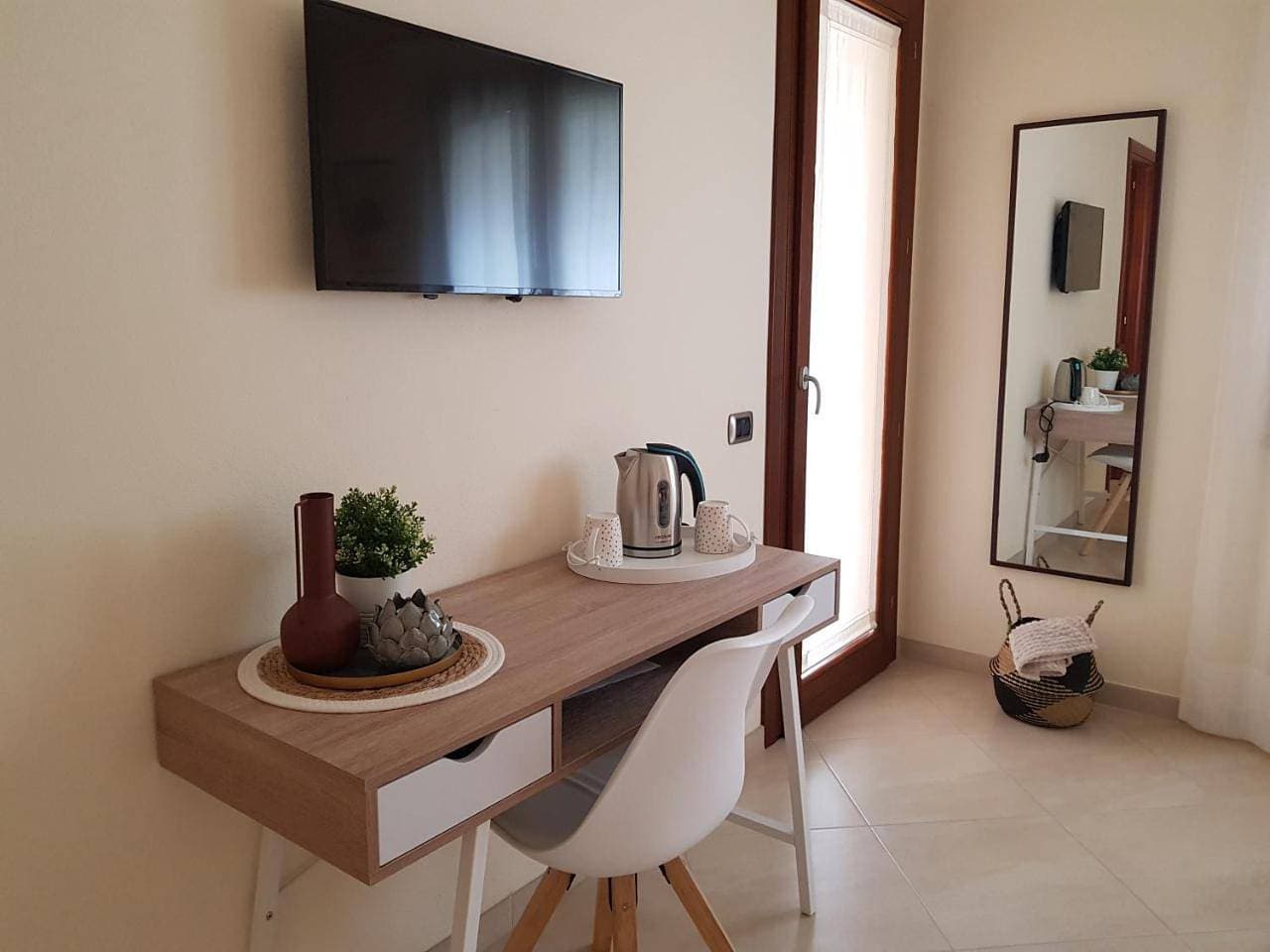 Foto 7 von 32: Superior Double Room with Internal Private Bathroom
