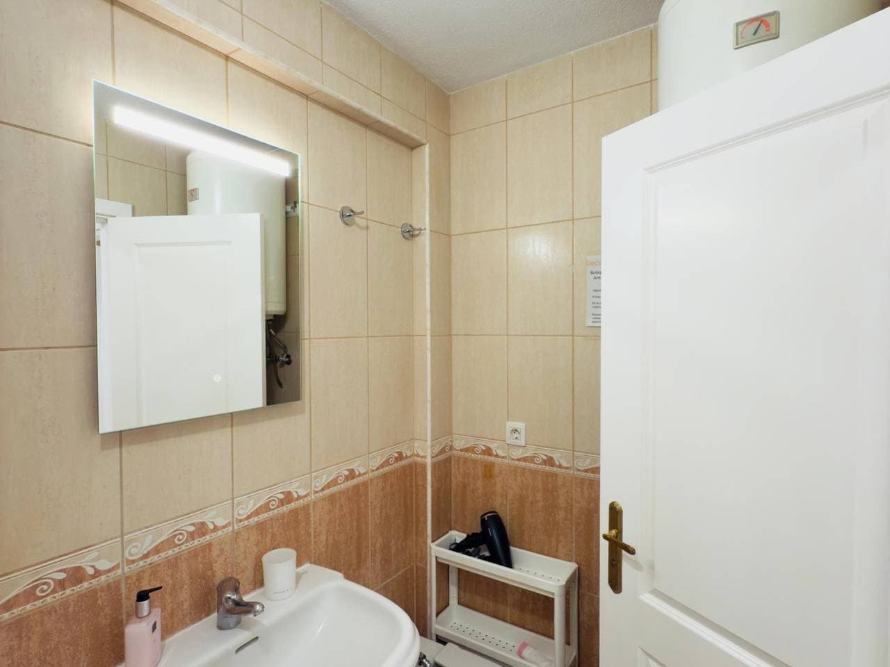 Foto 8 von 29: Acogedor Apartamento en Playa San Juan, Tenerife – Con Terraza Pr