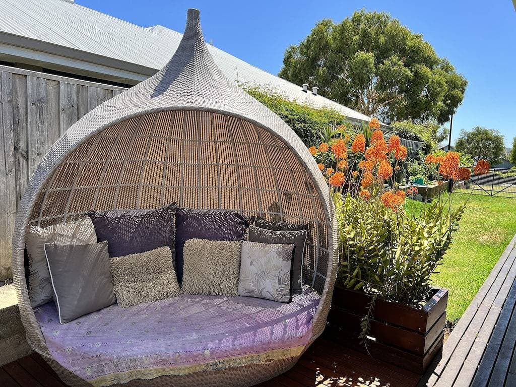 Romantic and private, perfect for couples, romantic accommodation. 1