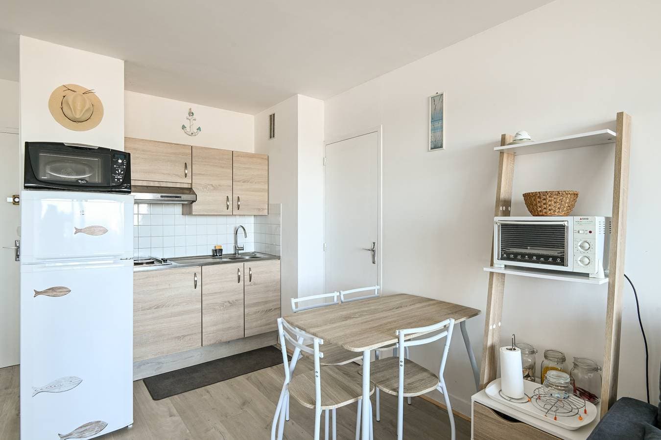 Foto 3 von 12: Ferienwohnung für 4 Personen mit Balkon