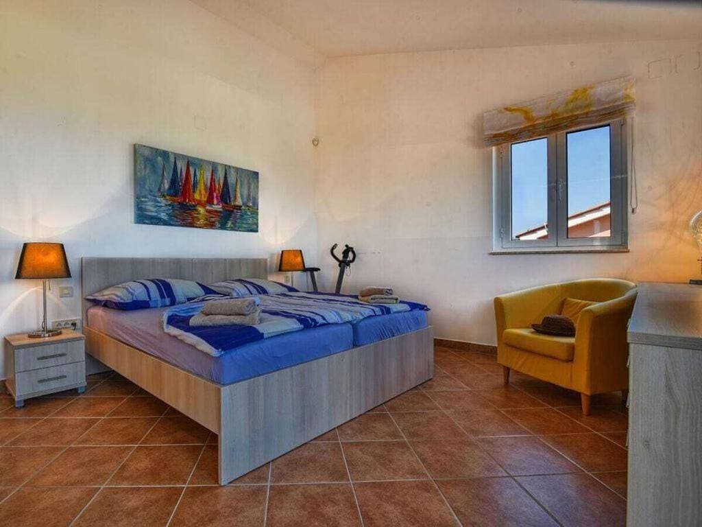 Foto 10 von 37: Three-Bedroom Villa
