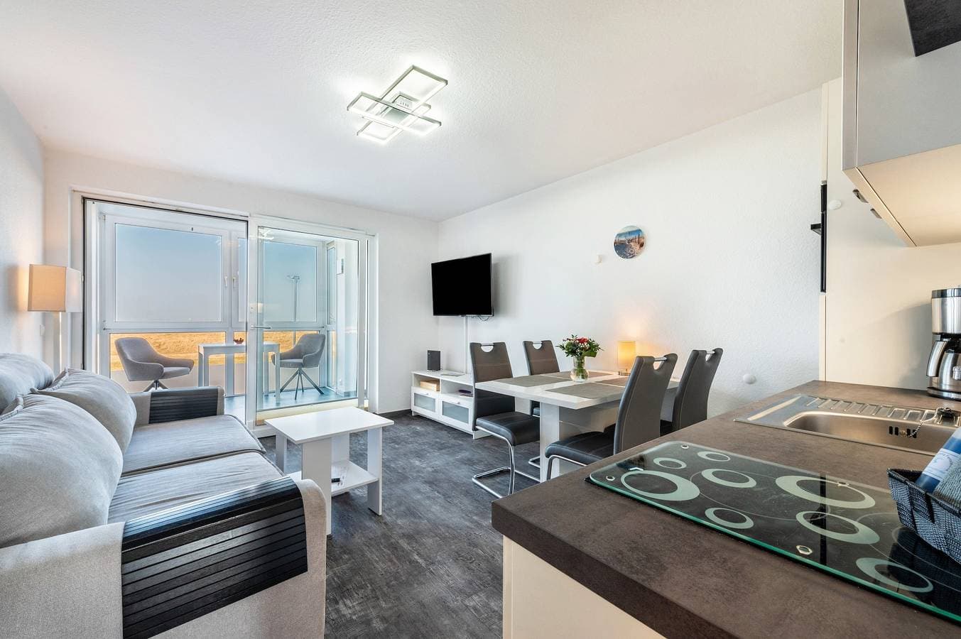 Foto 6 von 28: Ferienwohnung 'Hochparterre' mit Meerblick, Balkon und Wi-Fi
