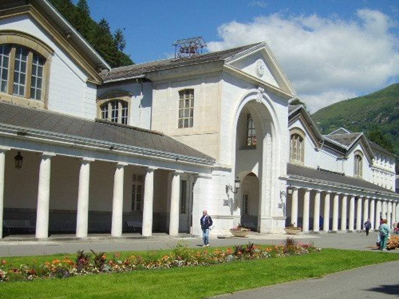 Foto 10 von 10: Luchon: Charmante T2, 4 pers, Centre-ville, Parking, Proche Thermes et Télécabine