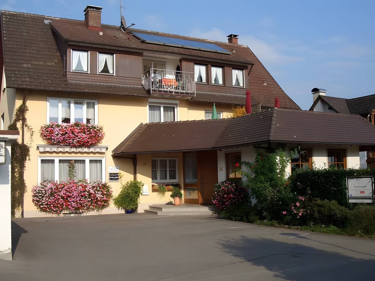 Foto 2 von 20: Ferienwohnung '3' mit Balkon und Wi-Fi