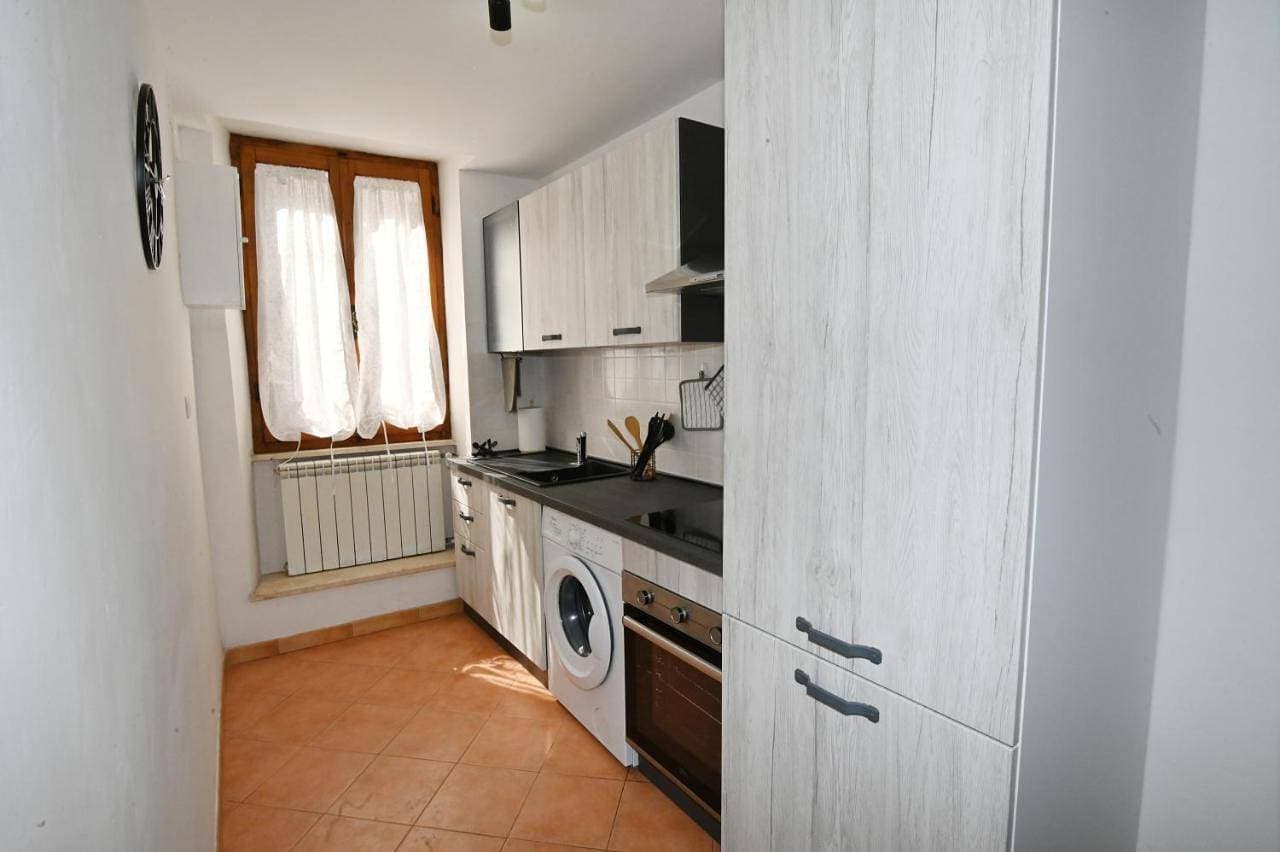 Foto 2 von 5: Three-Bedroom House