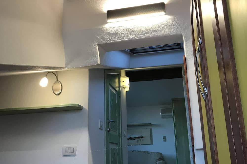 Foto 2 von 30: Einzimmerwohnung - Oristano
