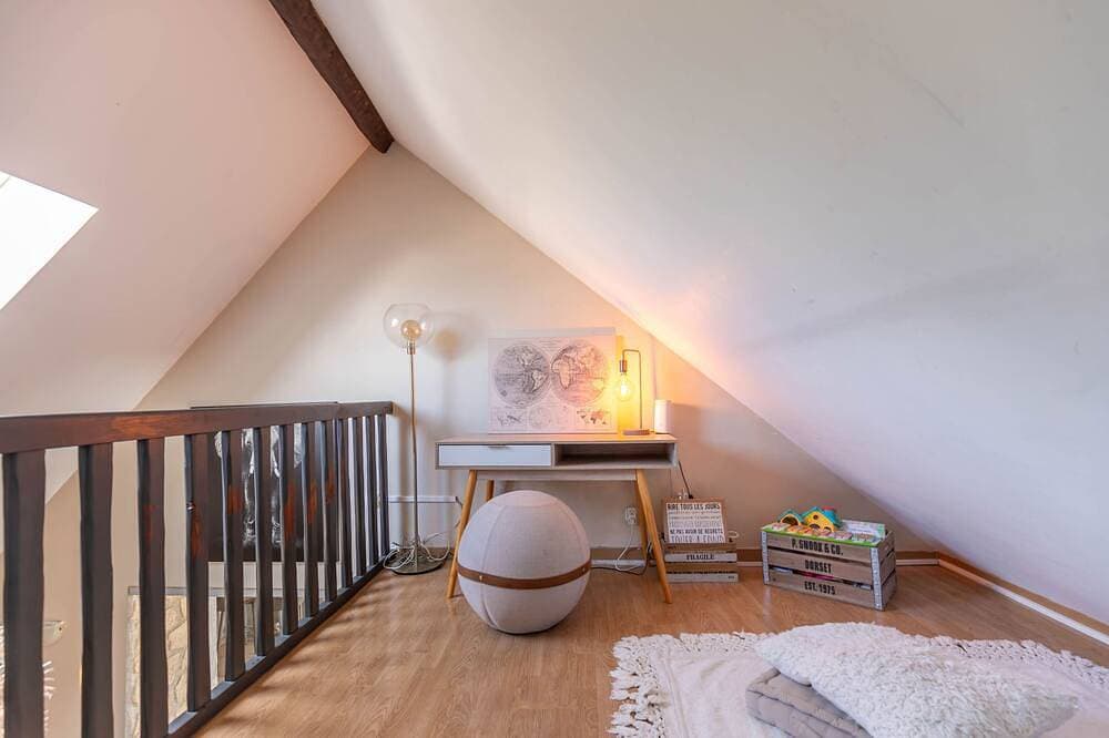 Foto 13 von 30: Ferienhaus-Traditionell-Ensuite mit Dusche-avec Piscine et Mare