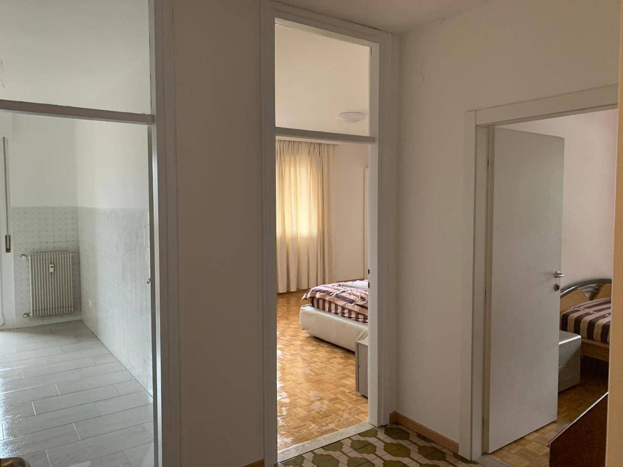 Foto 8 von 17: Two-Bedroom Apartment with Balcony