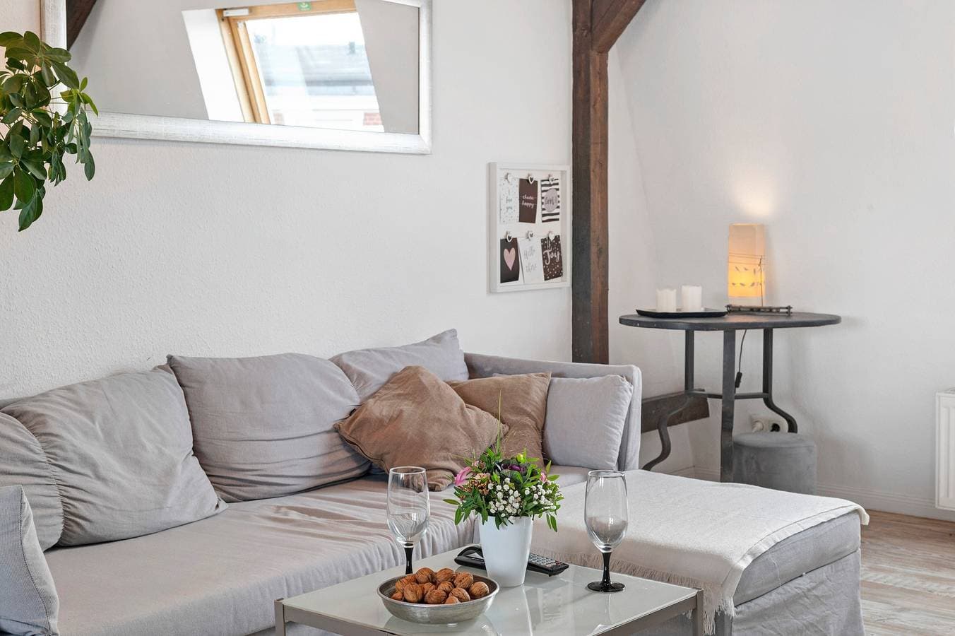 Foto 4 von 22: Apartment 'Mit Seeblick' mit Seeblick und WLAN