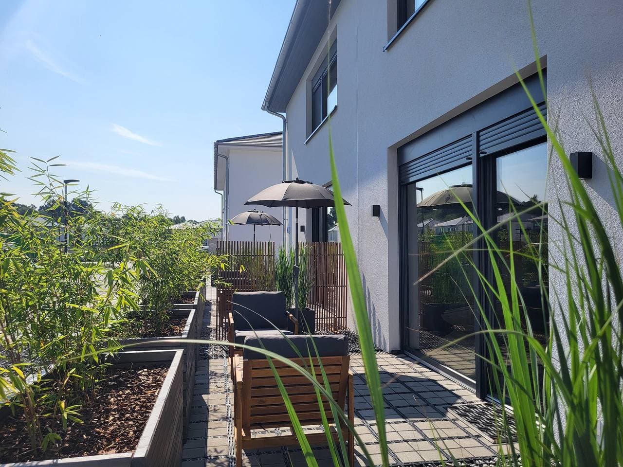 Foto 4 von 35: Apartment 'Schlossterrassen 8b' mit privater Terrasse, Gemeinschaftsgarten und WLAN