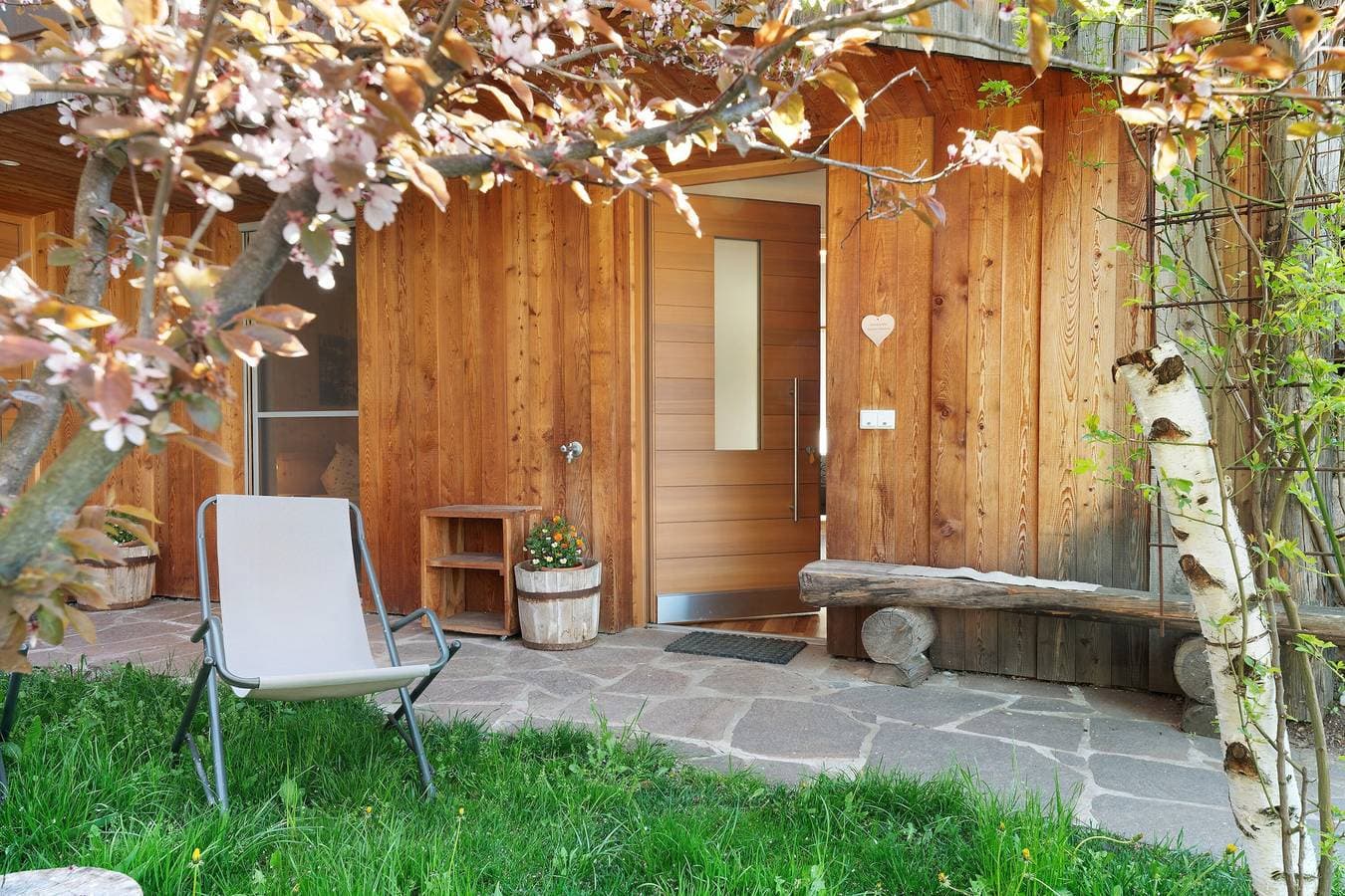 Foto 6 von 41: Chalet „Petrunderhof Herbstparadies“ mit Bergblick, Gemeinschaftsterrasse und WLAN