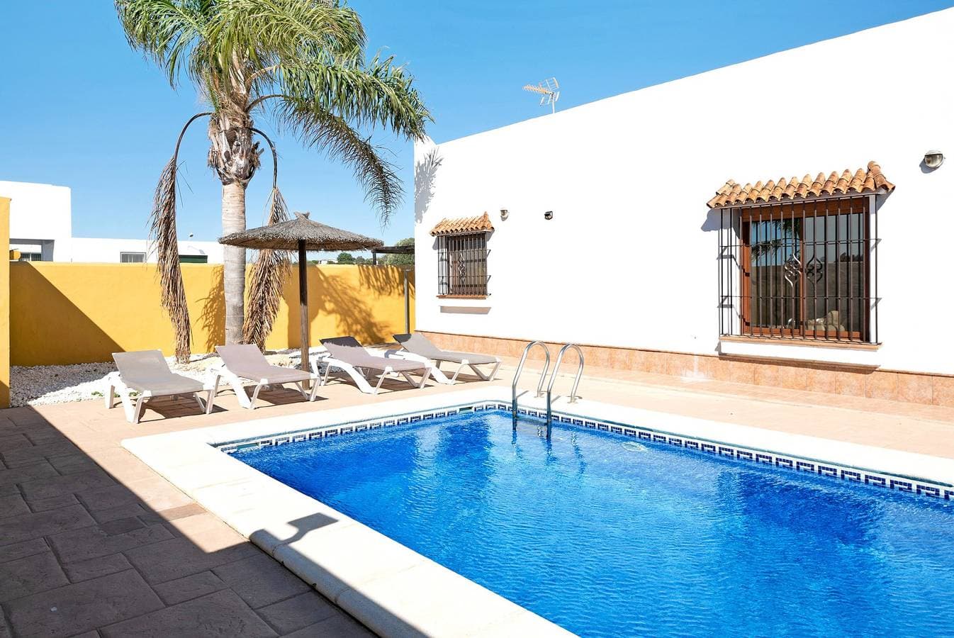 Foto 4 von 26: Ferienhaus "Casa La Vigía" mit Privatem Pool, Privaten Terrassen und WLAN