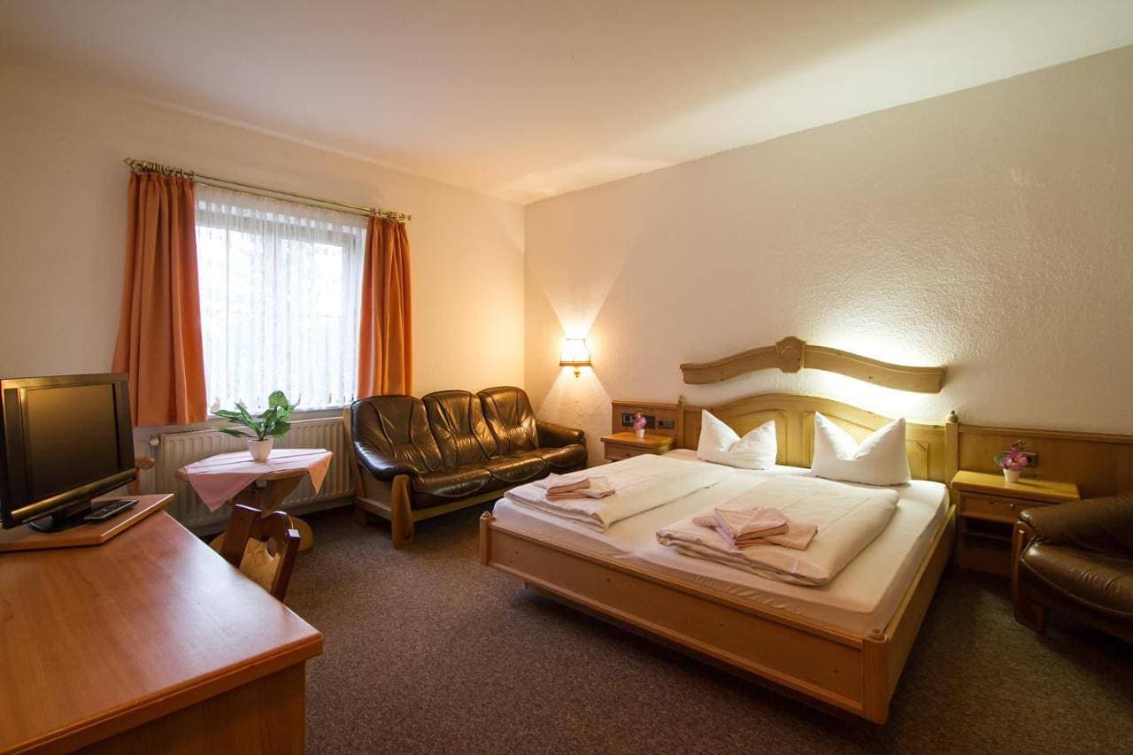 Foto 8 von 9: Double or Twin Room