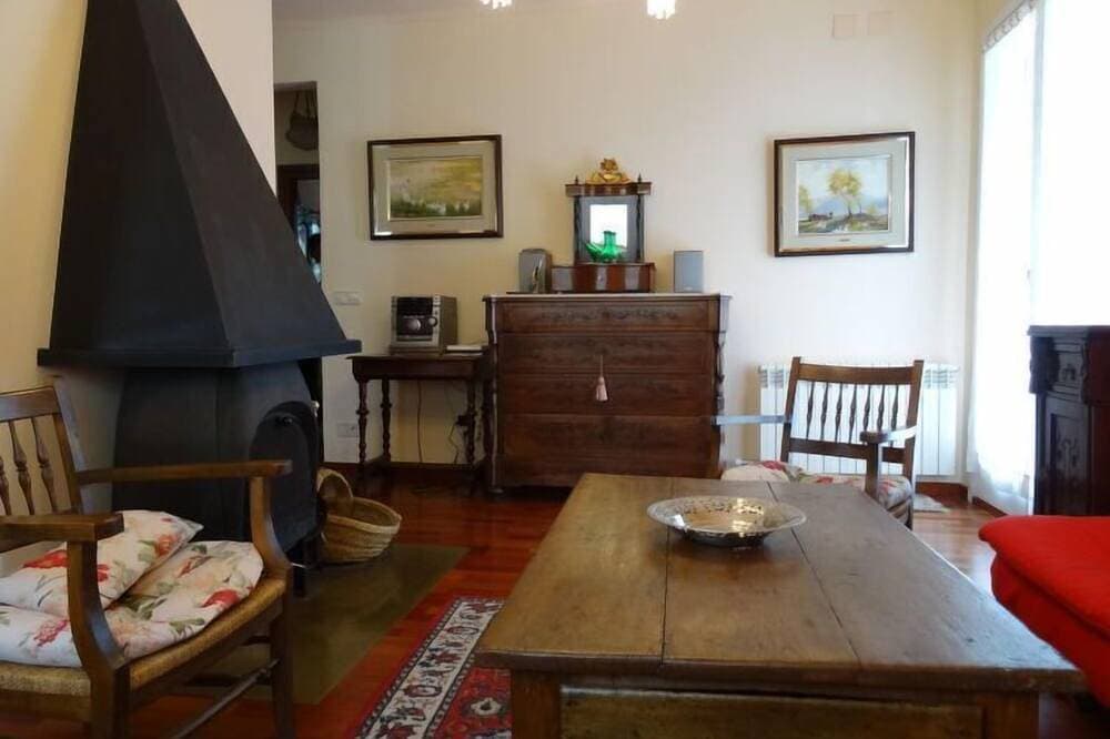 Foto 10 von 29: Ferienwohnung Olot