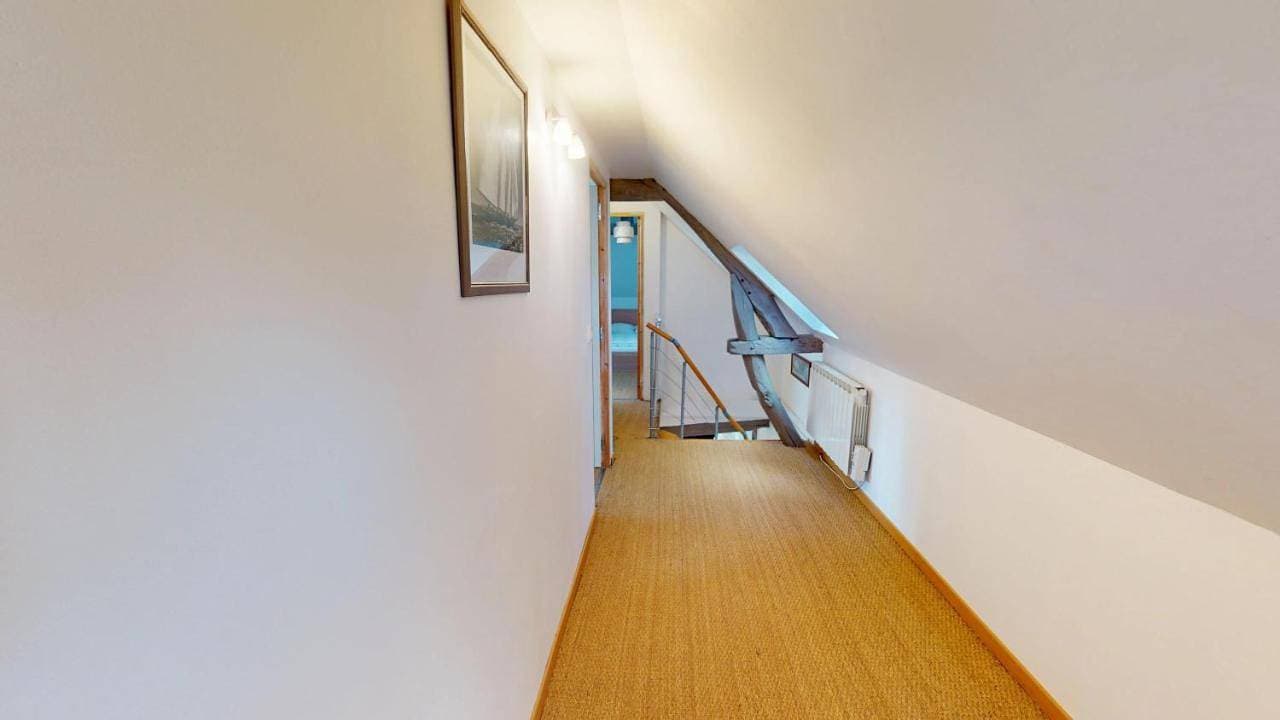 Foto 13 von 43: Three-Bedroom House