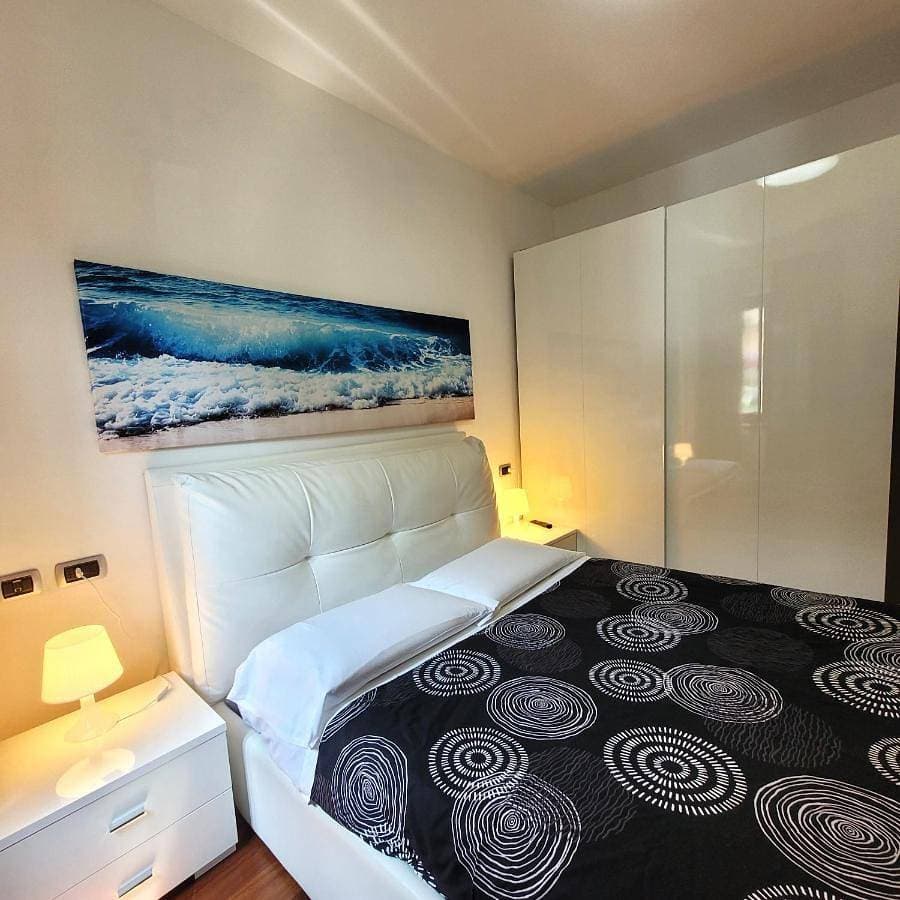 Foto 4 von 33: One-Bedroom Apartment