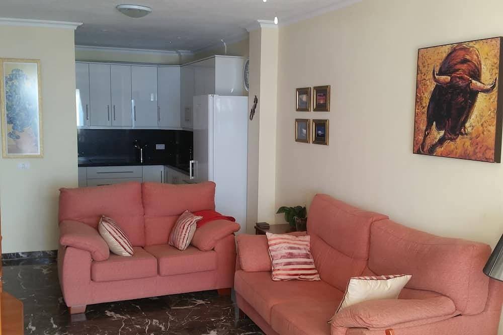 Foto 8 von 30: Spektakuläre Sonnige Wohnung Mit WIFI, Pool, Panorama-Klippe Und Meerblick.