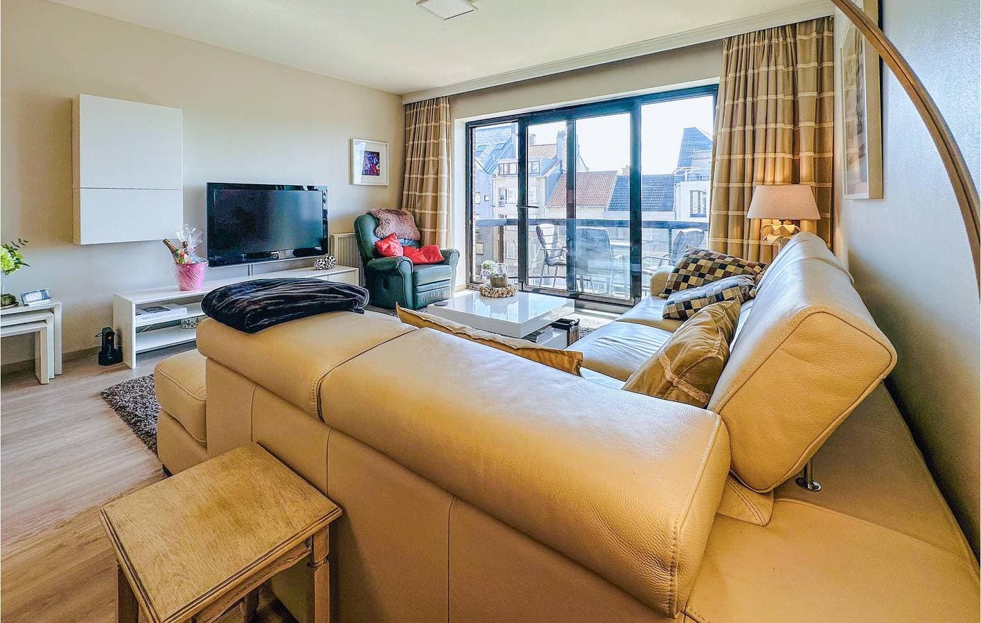 Foto 10 von 28: Ferienwohnung für 4 Personen mit Terrasse