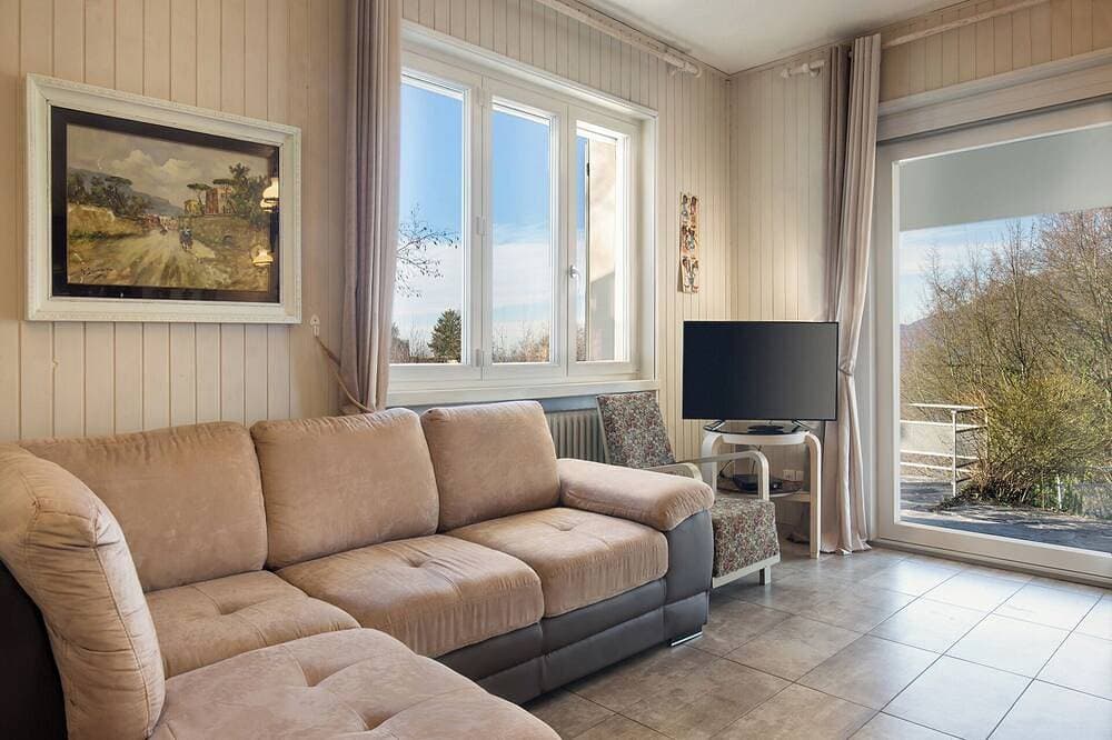 Foto 8 von 22: Villa Elisabetta – Ruhig gelegen mit Seeblick, Villa Elisabetta - Tranquilla con vista lago