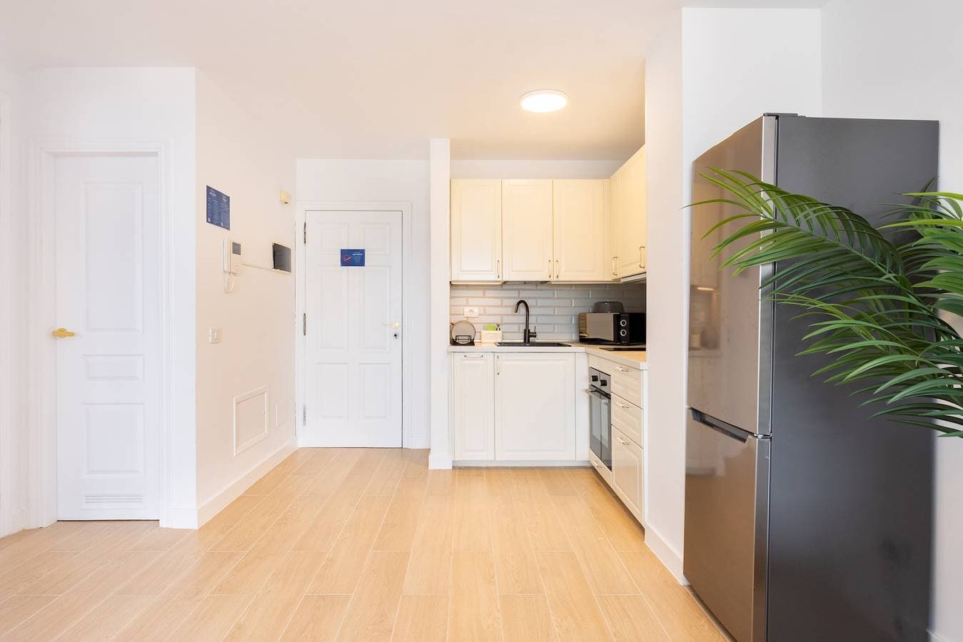 Foto 8 von 33: Ferienwohnung für 5 Personen mit Terrasse