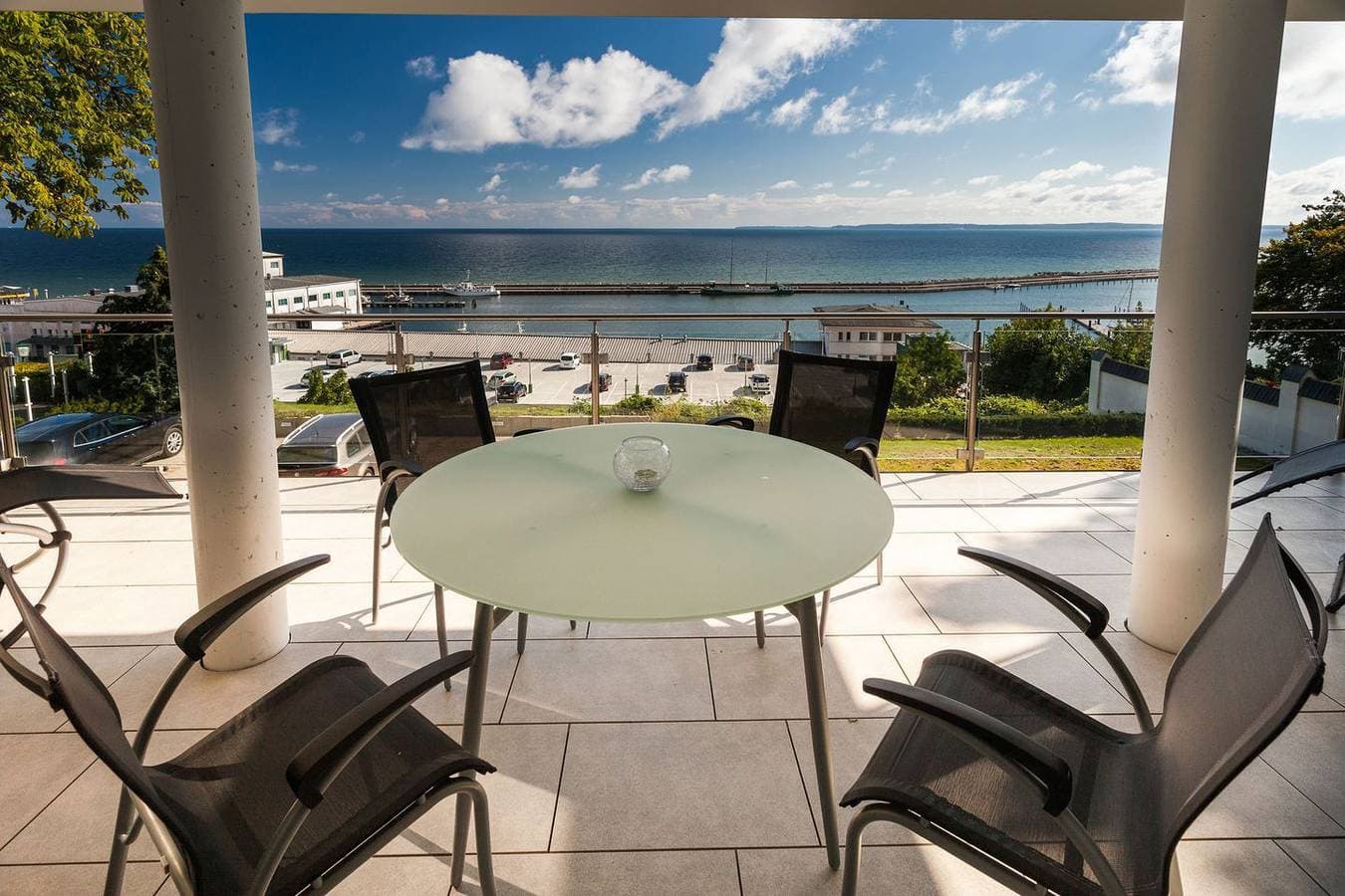 Villa Friede-Marie App. Ariane mit Balkon und traumhaftem Meerblick 1