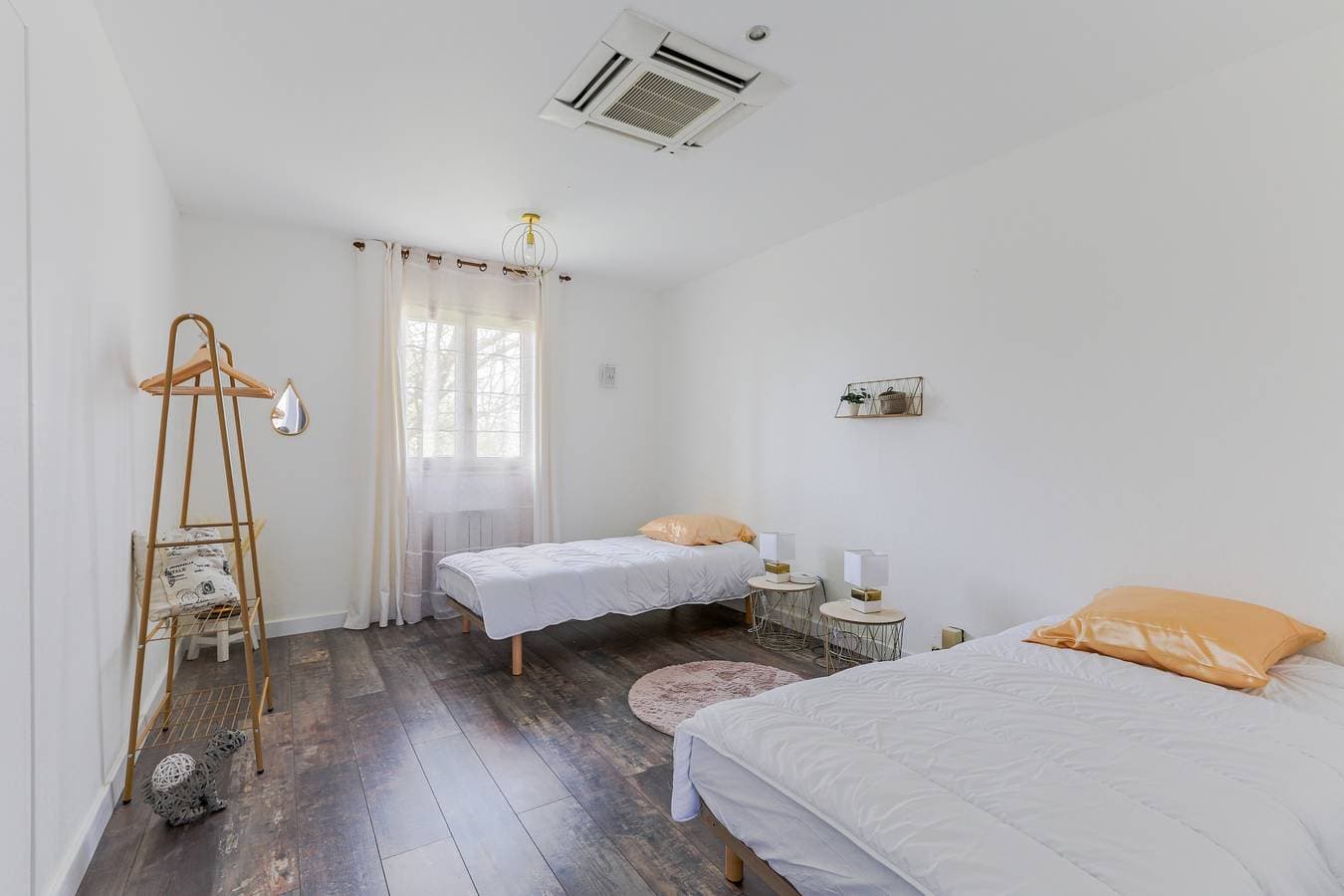 Foto 5 von 12: Ferienwohnung für 5 Personen mit Garten