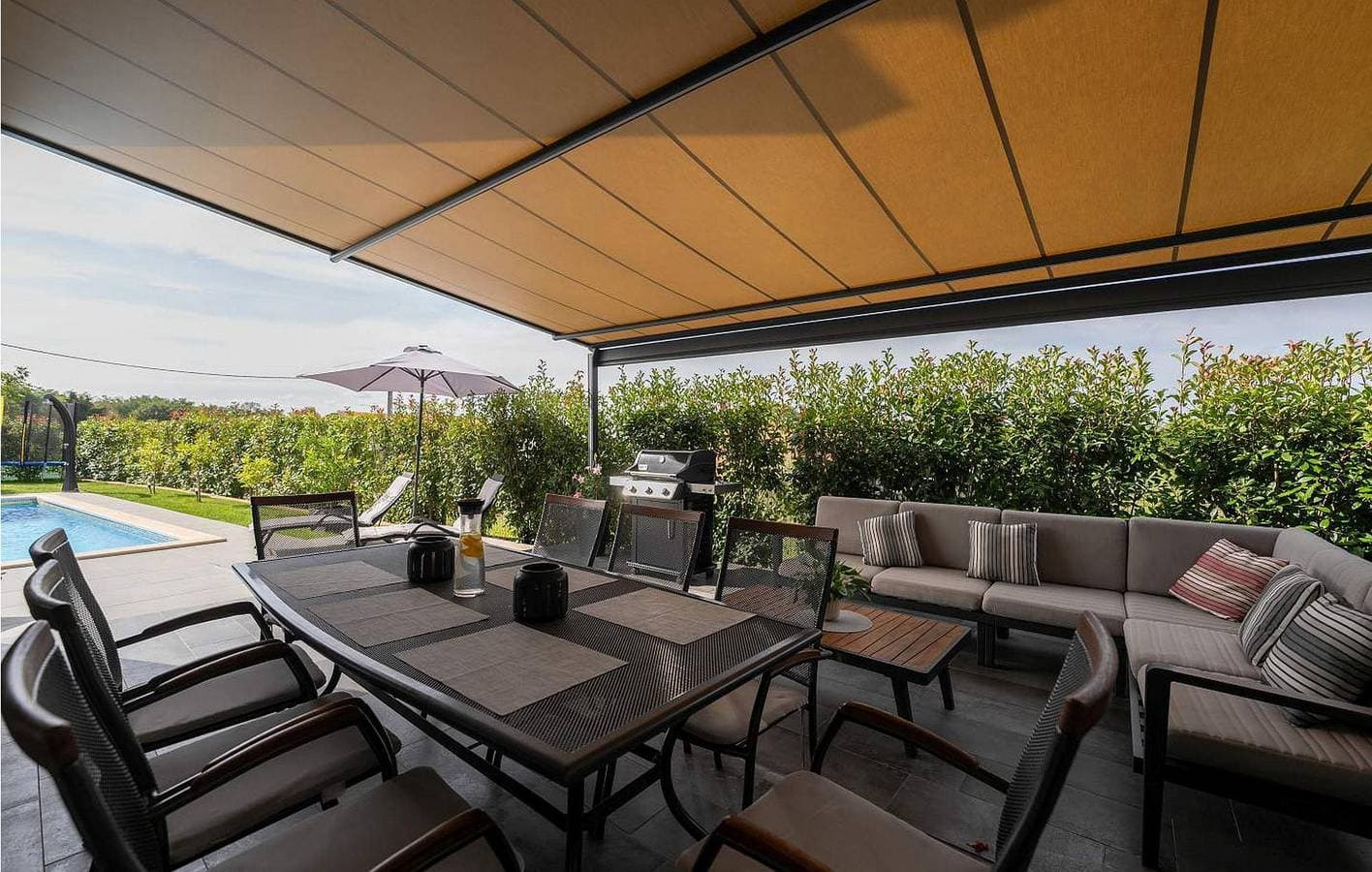 Foto 6 von 35: Ferienwohnung mit Meerblick, Terrasse, Parkplatz und WLAN in Labinci
