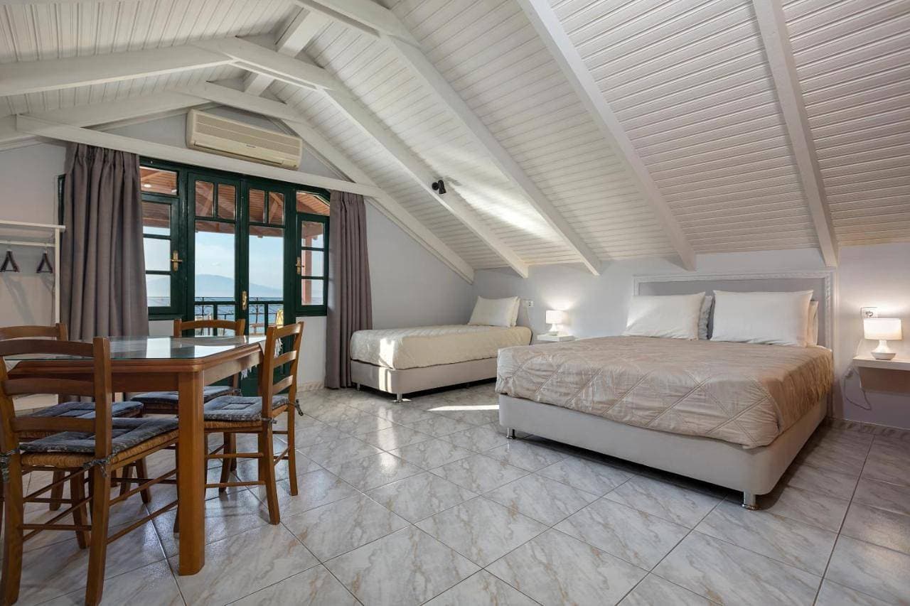 Foto 9 von 33: One-Bedroom Apartment with Balcony and Sea View