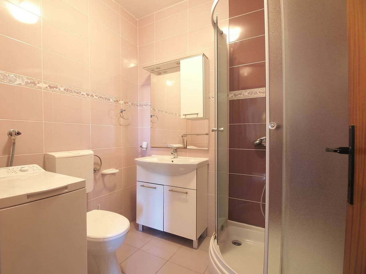 Foto 11 von 68: Ferienwohnung Ely mit Meerblick 70m vom Strand