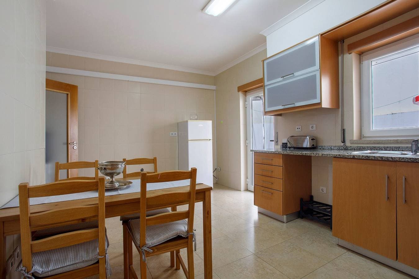 Foto 7 von 19: Ferienhaus 'Tina House' mit privater Terrasse, WLAN und Klimaanlage