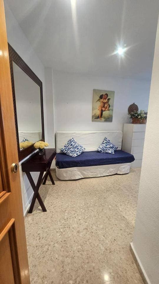 Foto 11 von 27: Two-Bedroom Apartment with Mountain View