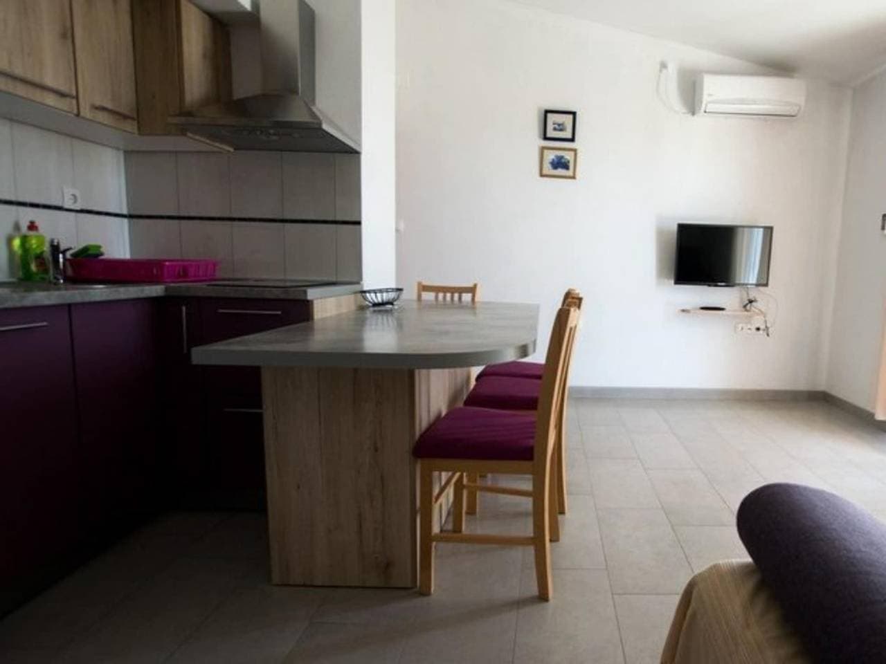 Foto 10 von 20: Gemütliche Wohnung in Starigrad für 4 Personen