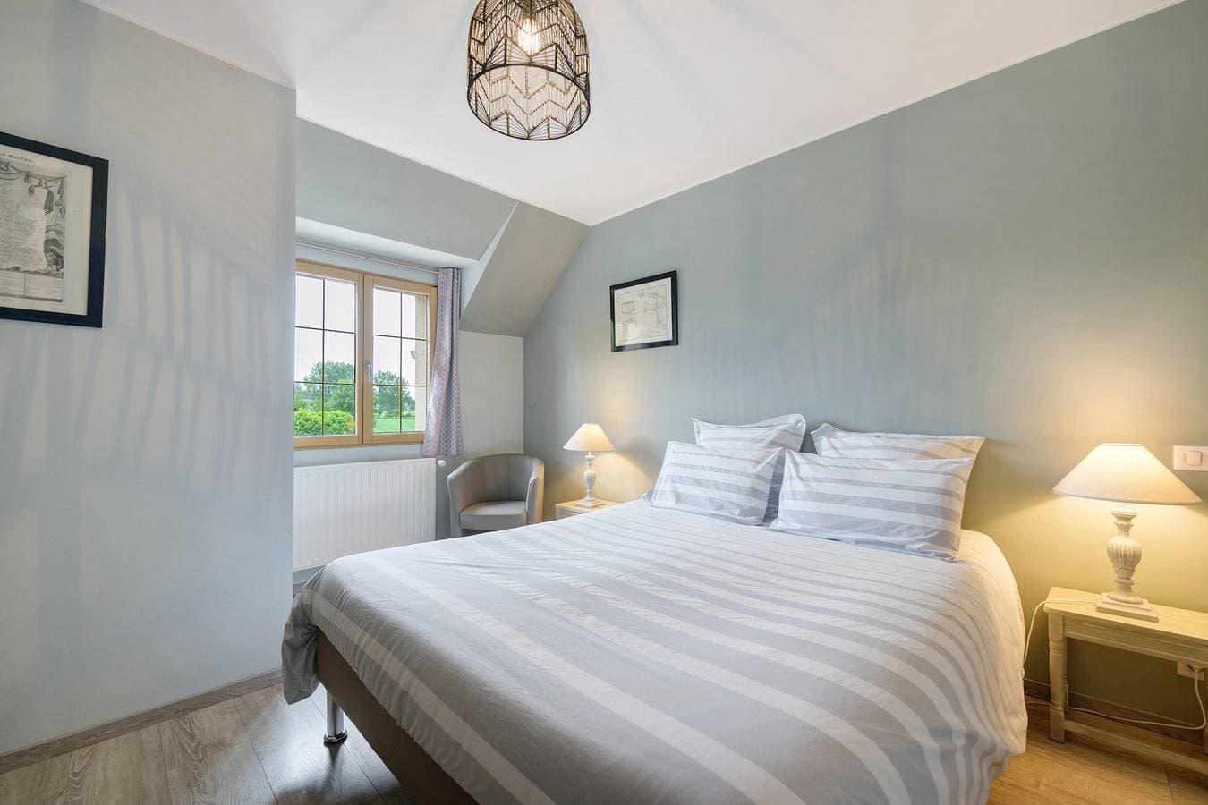 Foto 8 von 22: Bed & Breakfast 'Chambre Chausey' mit Gemeinschaftsterrasse, Garten & WLAN