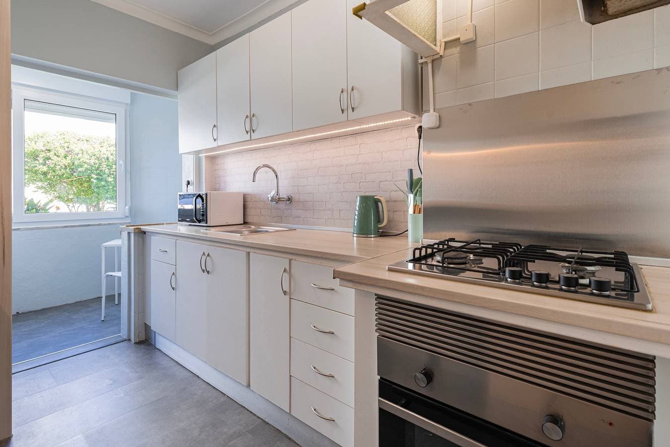 Foto 9 von 35: Ferienwohnung 'Lisbon Oceanside' mit Strandnähe