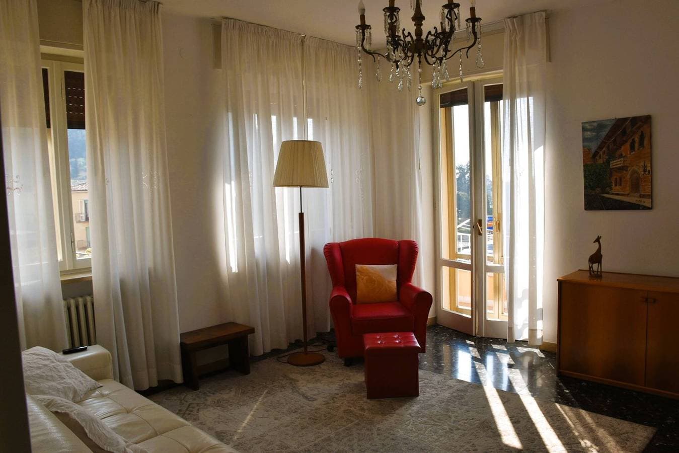 Foto 9 von 31: Casa Leopardi - Holiday Apartment in Garda