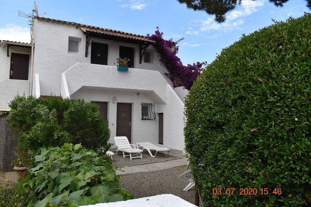 Foto 7 von 28: Strand 50 m. Ruhig, Grill, Auto vorhanden. Parkplatz. Myrtle Residenz 1