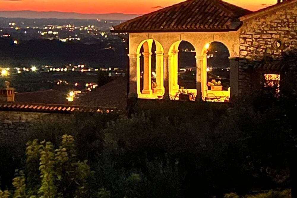 Foto 11 von 30: Casa Vacanze Conca D'Oro Appartamento Rondinella