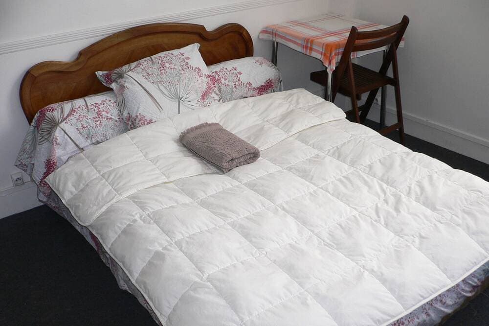 Foto 3 von 25: Große freistehende komfortable Zimmer