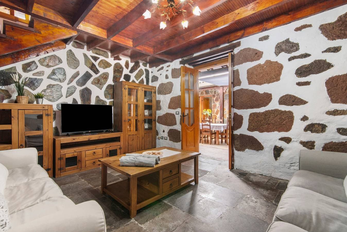Foto 5 von 30: Ferienhaus 'El Patio Canario' mit Meerblick, privater Terrasse und WLAN