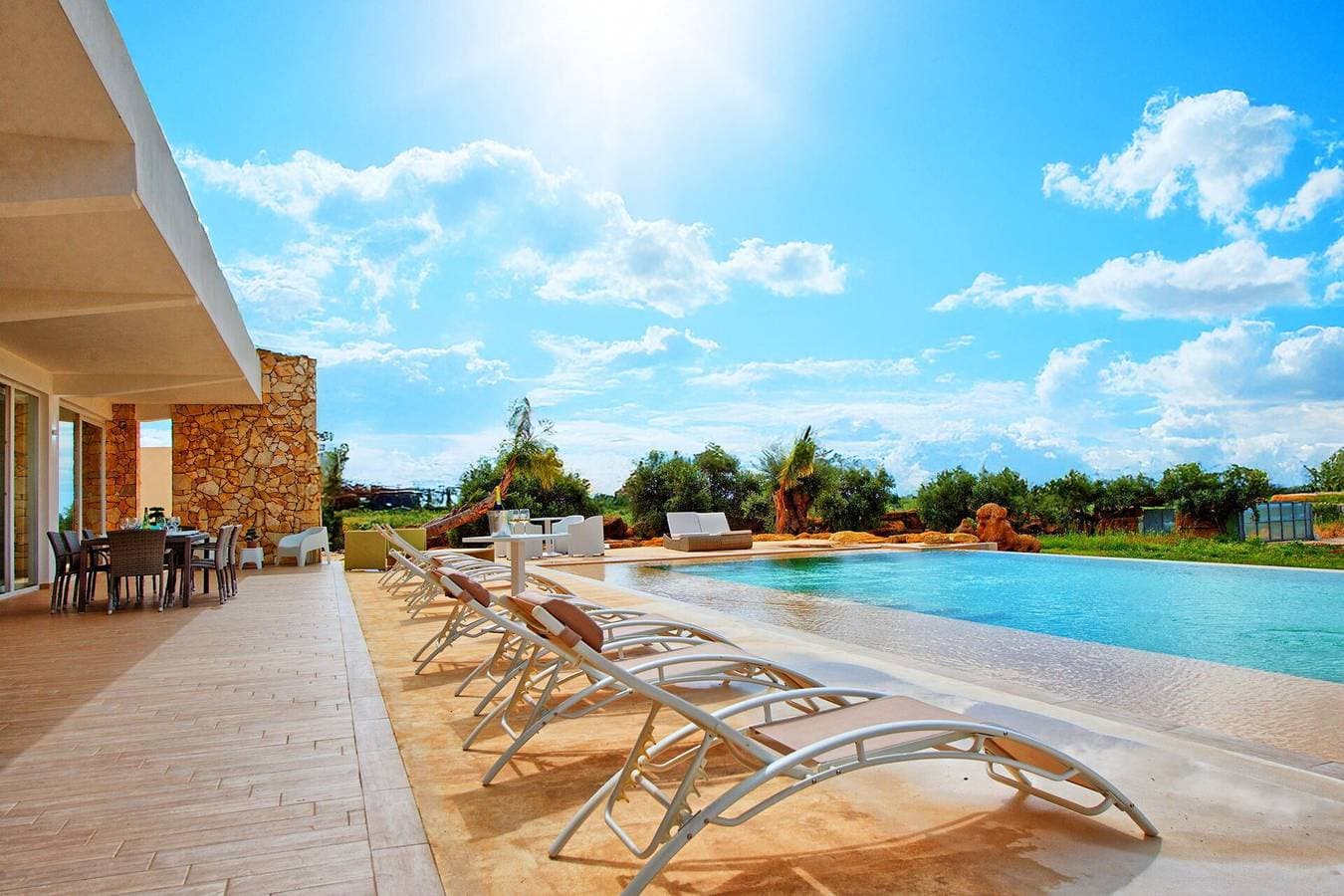 Foto 6 von 32: Villa Infinito