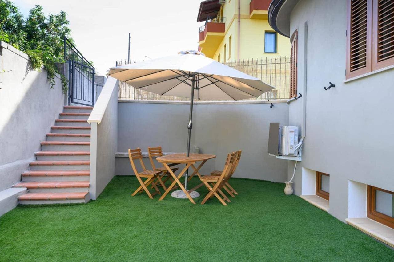 Foto 5 von 5: Apartment with Garden View